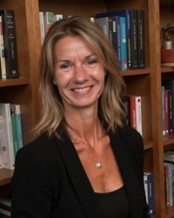 Webinar hosting presenter 