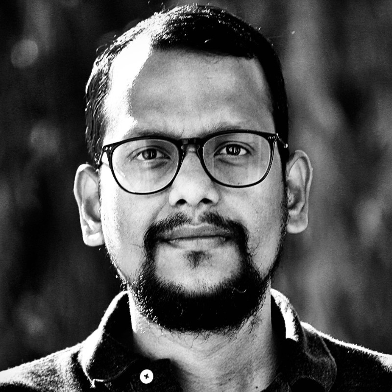  Rajesh Radhakrishan