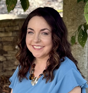 Aimee Simmons 